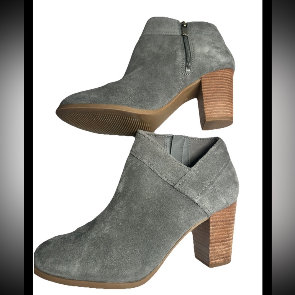UUG KOOLABURRA Gray Suede ORTHOLITE Stacked Heel Ankle Boots Sz 9.5